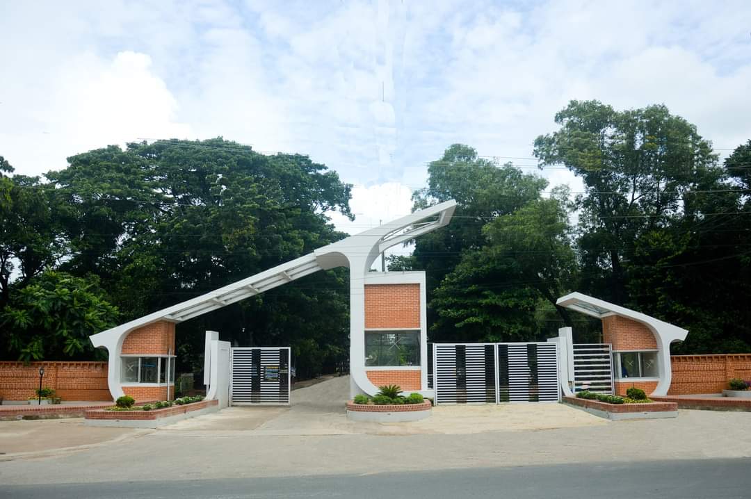 CUET Main Gate